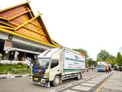 Riau untuk Aceh: Pemprov Lepas 11 Truk Bantuan Kemanusiaan Dompet Dhuafa