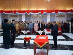 Perkuat Kabinet Riau, Plt Gubri SF Hariyanto Resmi Lantik 14 Pejabat Eselon II