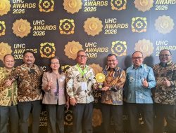 Komitmen Layanan Tanpa Sekat, Provinsi Kepri Raih Penghargaan UHC Kategori Pratama