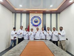 HPN 2026: Komunitas Jurnalis Kepri Gelar Aksi Bersih Pantai hingga Tanam Mangrove di Bintan