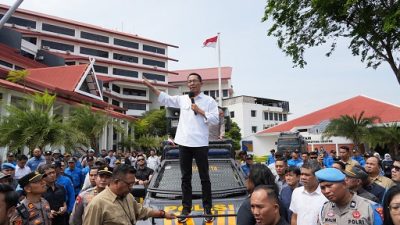 Temui Warga Sengkuang, Kepala BP Batam Amsakar Achmad Janji Percepat Aliran Air Bersih
