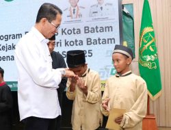 Rayakan HUT BAZNAS ke-25, Wali Kota Amsakar Puji Sinergi Kejari Batam dalam Pemberdayaan Umat
