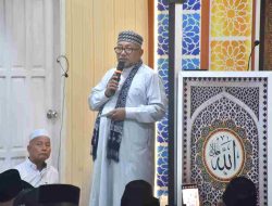 Safari Ramadan di Masjid Baitul Ra’uf, Wali Kota Lis: Sinergi Kunci Utama Pembangunan Tanjungpinang