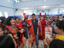 Lis Darmansyah Perkuat Ikatan Persaudaraan di Syukuran Bona Taon Naipospos