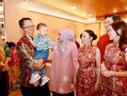 Perayaan Imlek di Batam Jadi Simbol Inklusivitas, Li Claudia Chandra Sambut Warga Tanpa Sekat