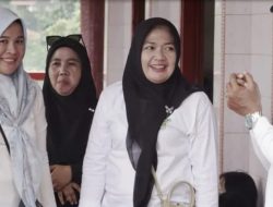 Wujudkan Toleransi, TP PKK Anambas Gelar Gotong Royong di Vihara Gunung Siantan