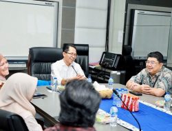 Wali Kota Amsakar Jajaki Kerja Sama Teknologi Robotik Medis dengan KPJ Healthcare