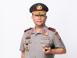 Kapolda Kepri Raih Tanda Kehormatan Satyalancana Wira Karya dari Presiden RI