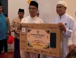 Safari Ramadan di Masjid Jamiatun Najah, Bupati Karimun Ajak Jemaah Perbanyak Amal Ibadah