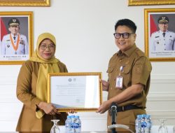 Percepat Pencairan Anggaran, Diskominfo Kepri Serahkan Rekomendasi TTE SIPANGKAS ke BKAD