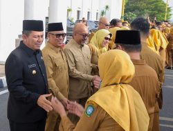 Gubernur Ansar Pimpin Apel Perdana Pasca Lebaran 1447 H, Tekankan Penghematan Energi