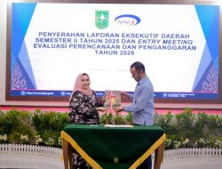 Tingkatkan Akuntabilitas, Bupati Bengkalis Terima Laporan Eksekutif Semester II dari BPKP