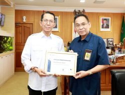 ASN Pemko Batam Raih Rekor Kepatuhan SPT 99,5 Persen, Amsakar Achmad Terima Penghargaan DJP