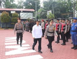 Bupati Iskandarsyah dan Kapolres Karimun Pimpin Apel Gelar Pasukan Pengamanan Idulfitri 1447 H