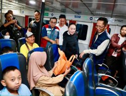 Pantau Arus Mudik Dini Hari, Amsakar dan Li Claudia Cek Kesiapan Pelabuhan Sekupang