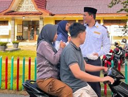 Aksi Humanis di Anambas: Dinas Perhubungan dan LH Turun ke Jalan Bagi-Bagi Takjil