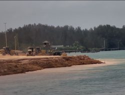 Segel yang Tak Bertaring di Pesisir Gandasari