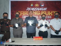 Polres Karimun Musnahkan Setengah Kilogram Sabu, 14 Kasus Narkoba Terungkap!