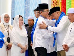 Wali Kota Amsakar Lepas 641 Jemaah Calon Haji Batam di Masjid Agung Raja Hamidah