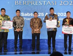 Bupati Roby Kurniawan Terima Penghargaan Terbaik I Nasional Kategori Creative Financing 2026