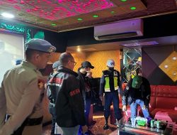 Perangi Narkoba, Polres Karimun Gelar Razia Gabungan di Sejumlah Tempat Hiburan Malam