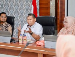 Sekda Firmansyah Buka Raker DWP Batam, Dorong Istri ASN Cerdas Investasi Emas