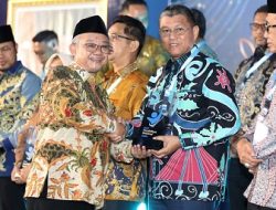 Sukses Rangkul Sekolah Swasta dalam SPMB, Pemko Batam Sabet Penghargaan Nasional