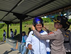 Sisi Humanis May Day 2026: Polda Kepri Bagikan 200 Helm Gratis untuk Buruh di Batam