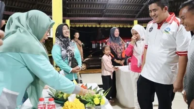 Bupati Roby Puji Kreativitas Tumpeng PKK Kuala Sempang: Mewah Meski Budget Terbatas