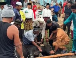 Pilih Shalat Iduladha di Desa Limbung, Bupati Lingga Muhammad Nizar Pererat Silaturahmi