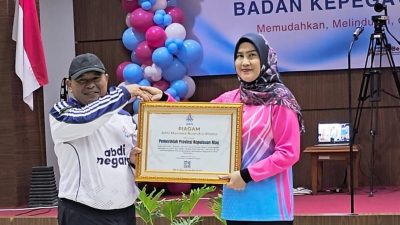 Sukses Kelola SDM Aparatur, Pemprov Kepri Raih Penghargaan Adhi Manawa Nugraha Utama